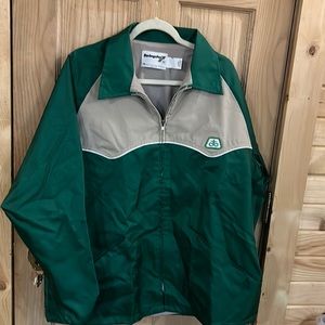 Vintage swingster light weight tan/ green jacket.  New without tags